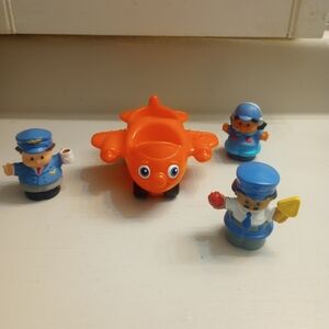 Fisher Price Little People Airport Bundle Three People And Plane